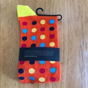 🎁NWT Express Socks Orange Polka Dot Shoe Size 8-12